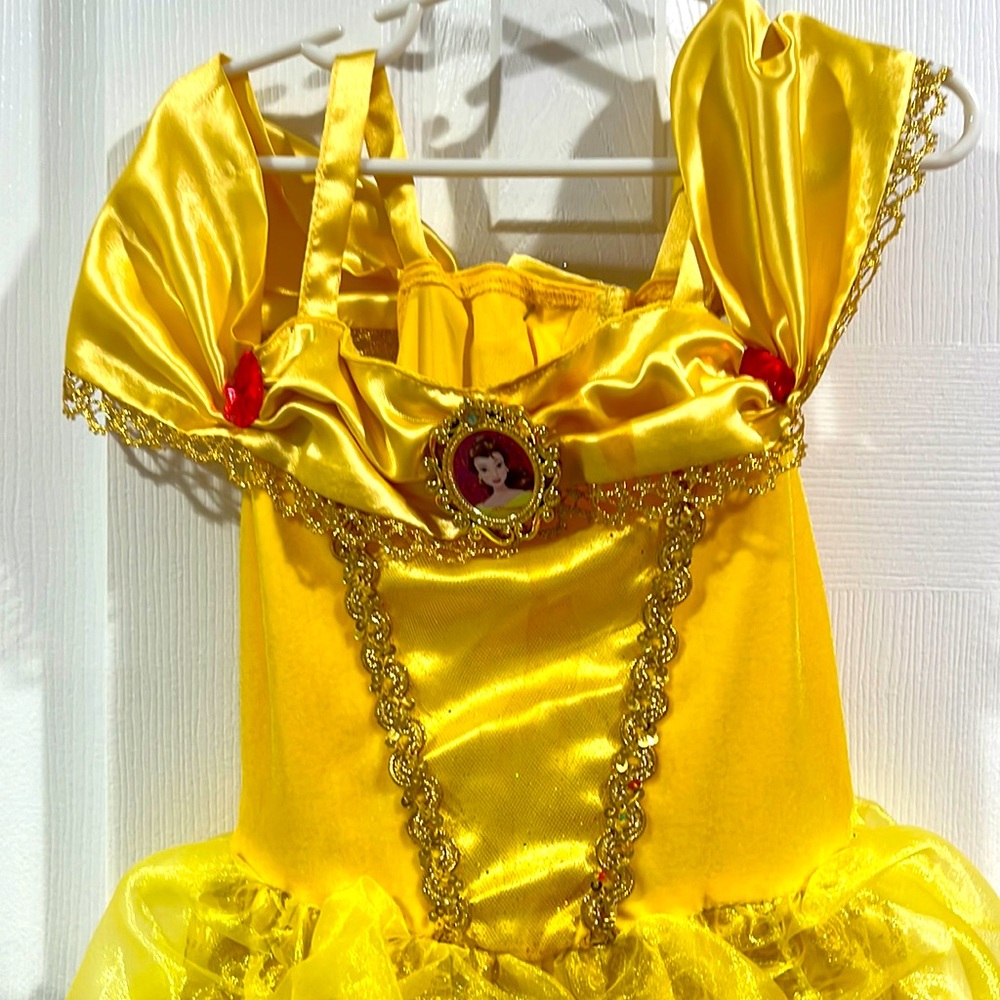 Premium Belle dress size 4-6t. Disney